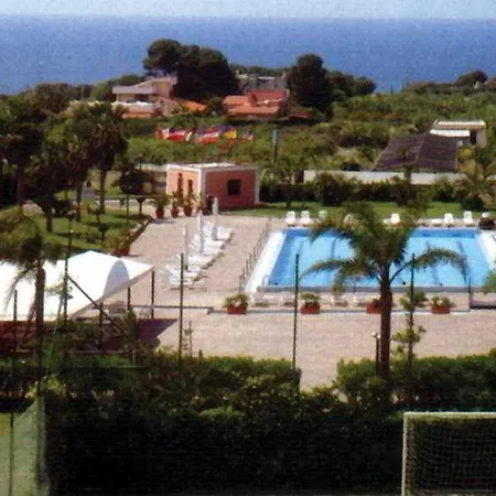 Cala Rossa Hotel 3*