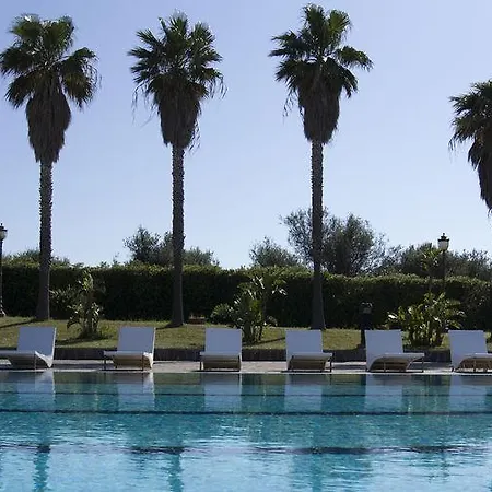 Hotel Cala Rossa 3*